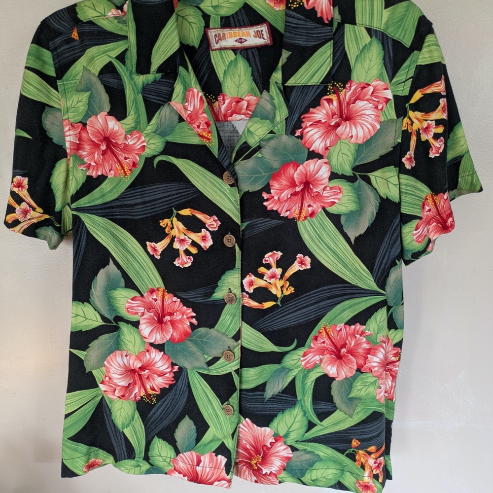 Carribian Joe Ladies Hawaiian Shirt, Size Medium